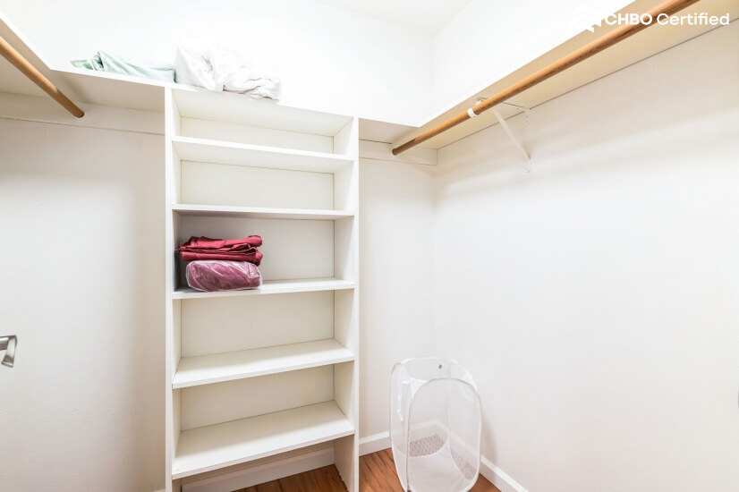 Main Bedroom walk in closet