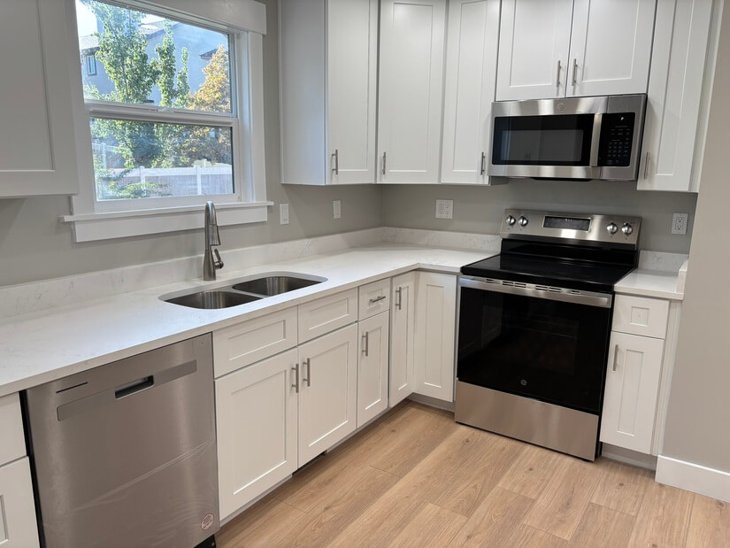 Newly Remodeled Home Ski & City Access