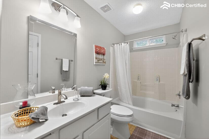 Furnished Cozy Townhouse in Charlotte