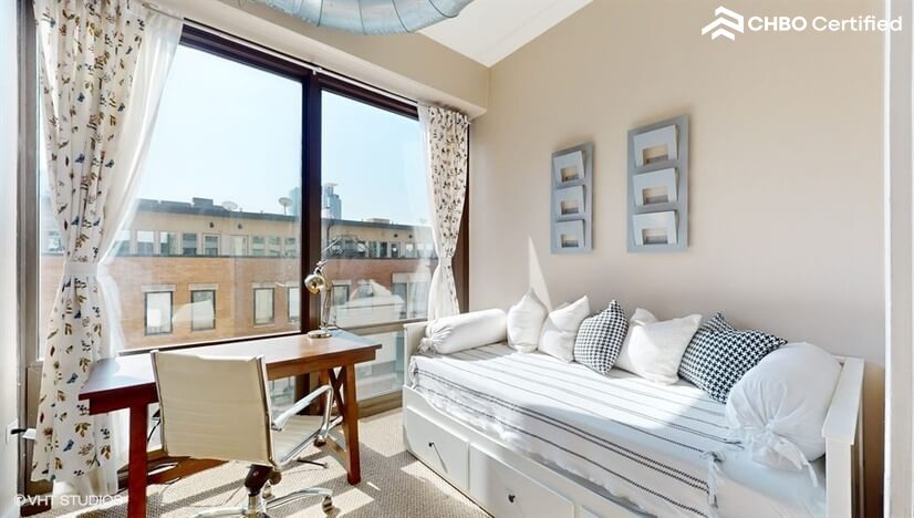 Furnished Executive 2bd Condo in Chicago