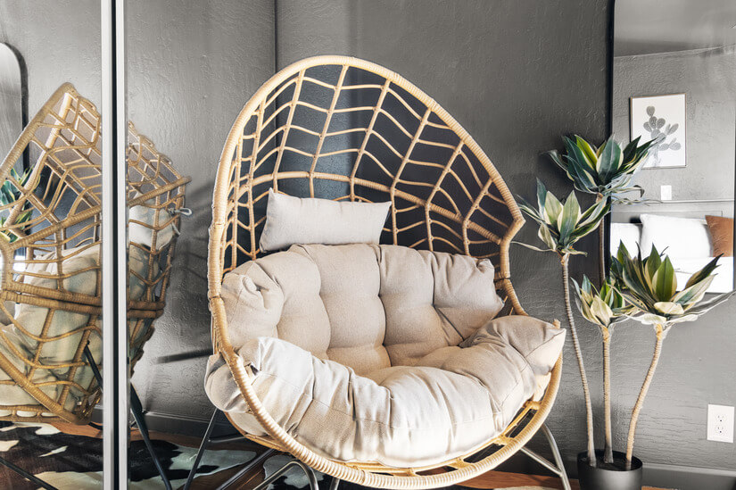 Stylish Townhome in Old Town Pool Access