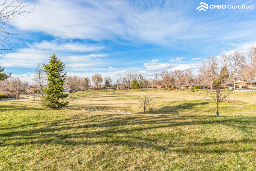 Longmont Furnished Corner Loft