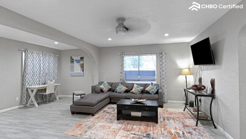 Snug Home Near Downtown Phoenix