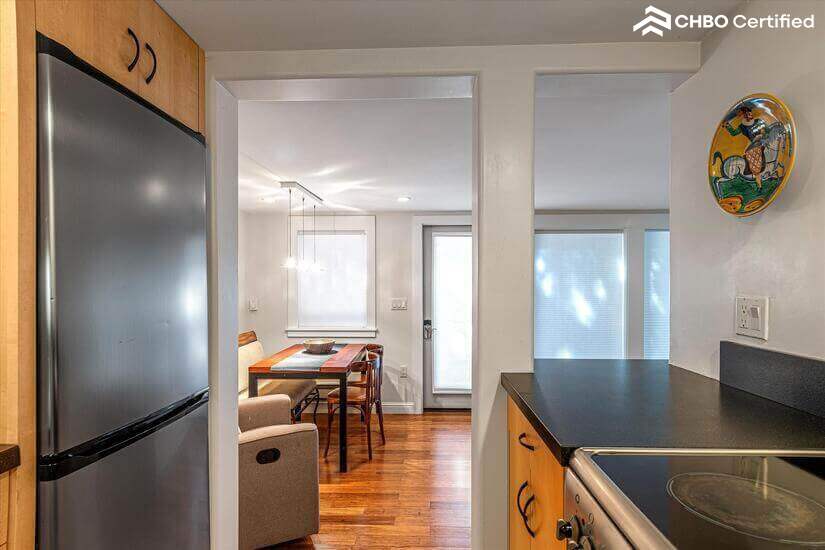 Single Family Home in North Beach