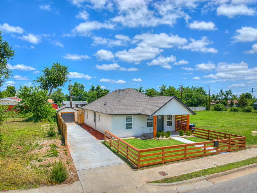 Newly Remodeled 3B 1.5B W/ King Bed