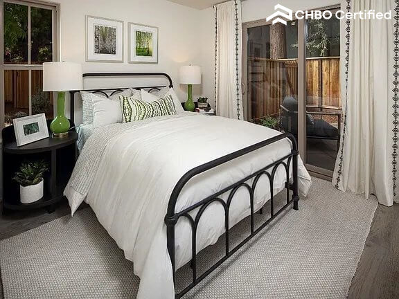 Executive Mountain View Luxury Rental