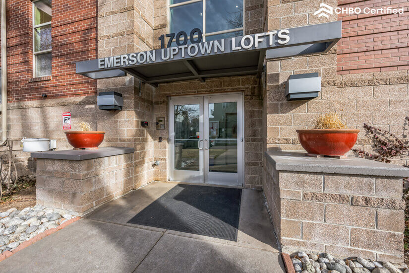 Furnished 1 bedroom condo in Central Denver