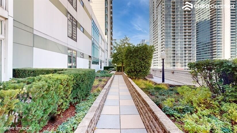 Furnished Executive 2bd Condo in Chicago