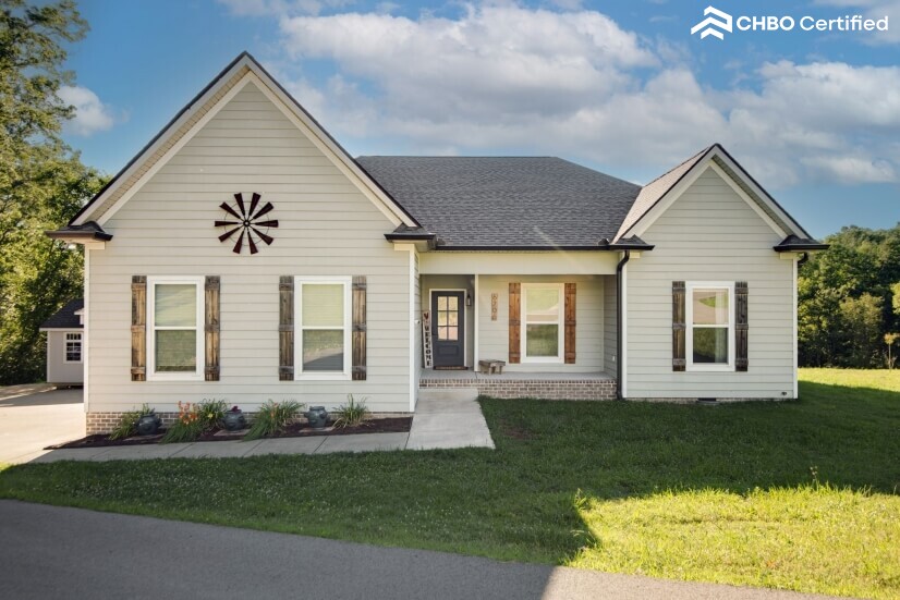 Luxurious Private Country Side Home