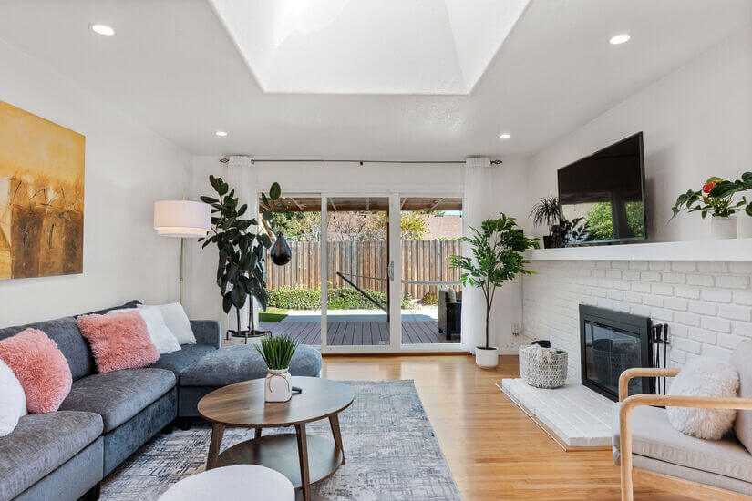 Sky light Living Room