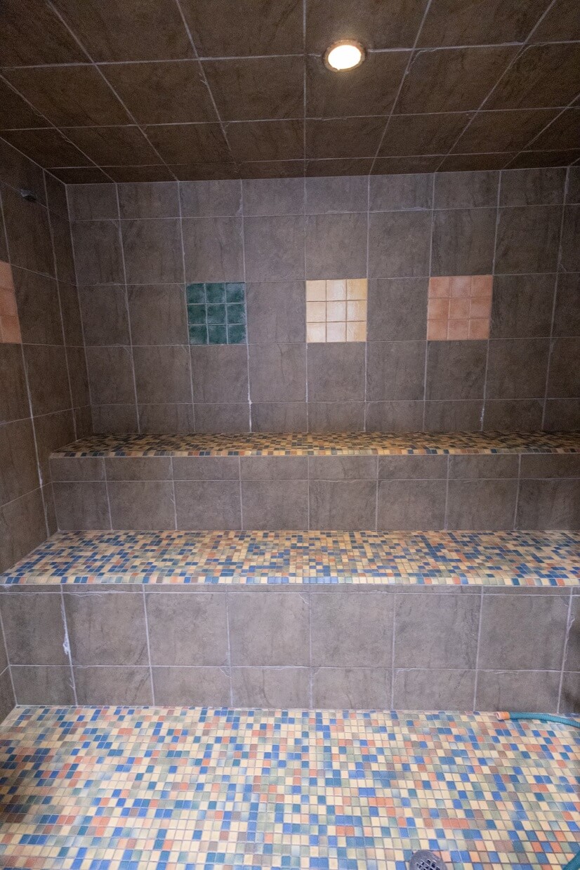 Clubhouse-Steam Room