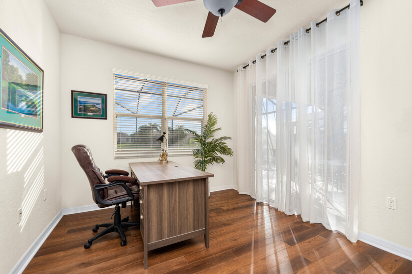 Waterview Golf resort home with pool