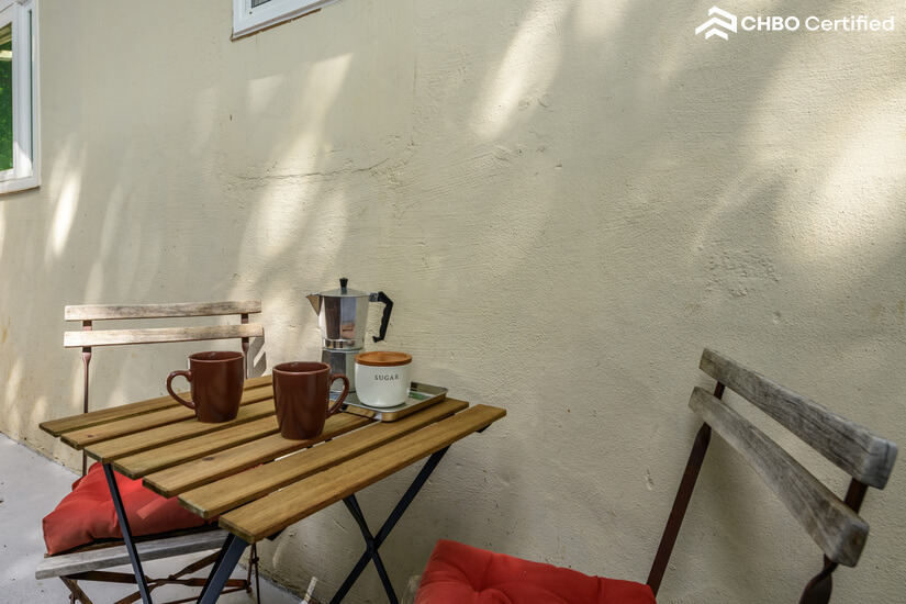 Heart of Winters  Fully Furnished 2BR