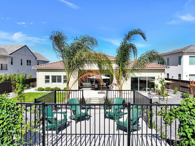 Elevated Patio with fantastic views of mountains