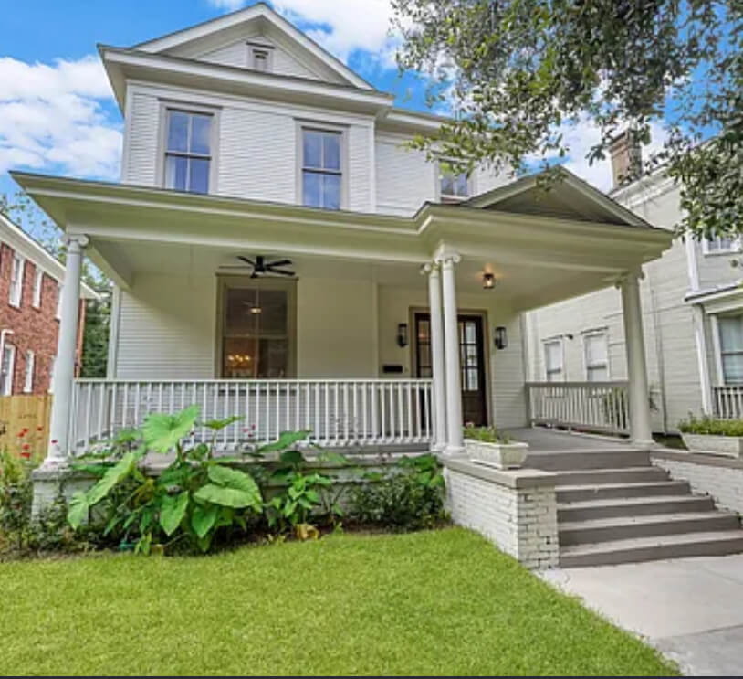 Upscale Living in Savannah with gourmet kitch