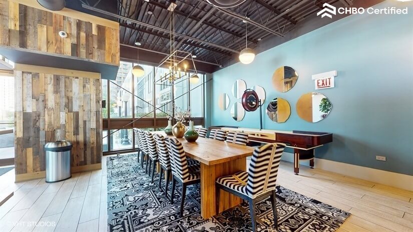 Furnished Executive 2bd Condo in Chicago