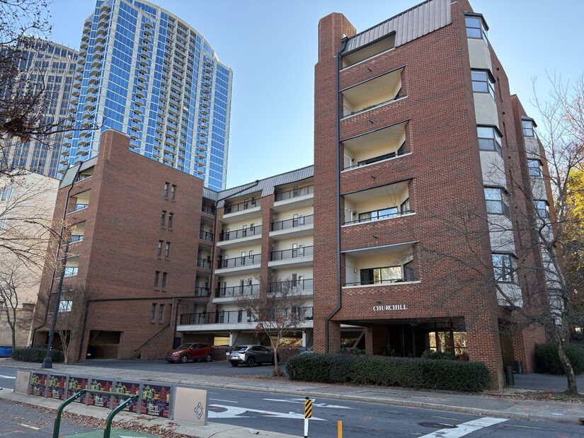 The Churchill at 224 N Poplar Street