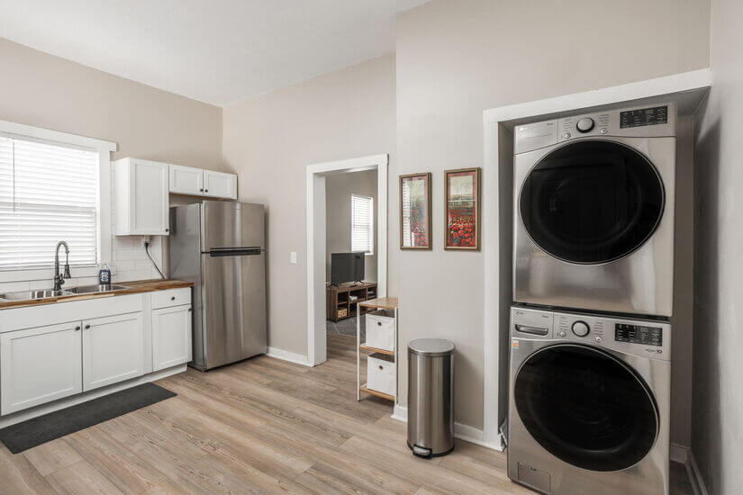 In unit washer and dryer