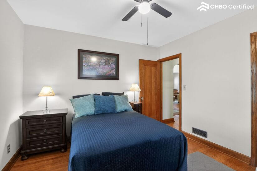 Back bedroom (main floor)