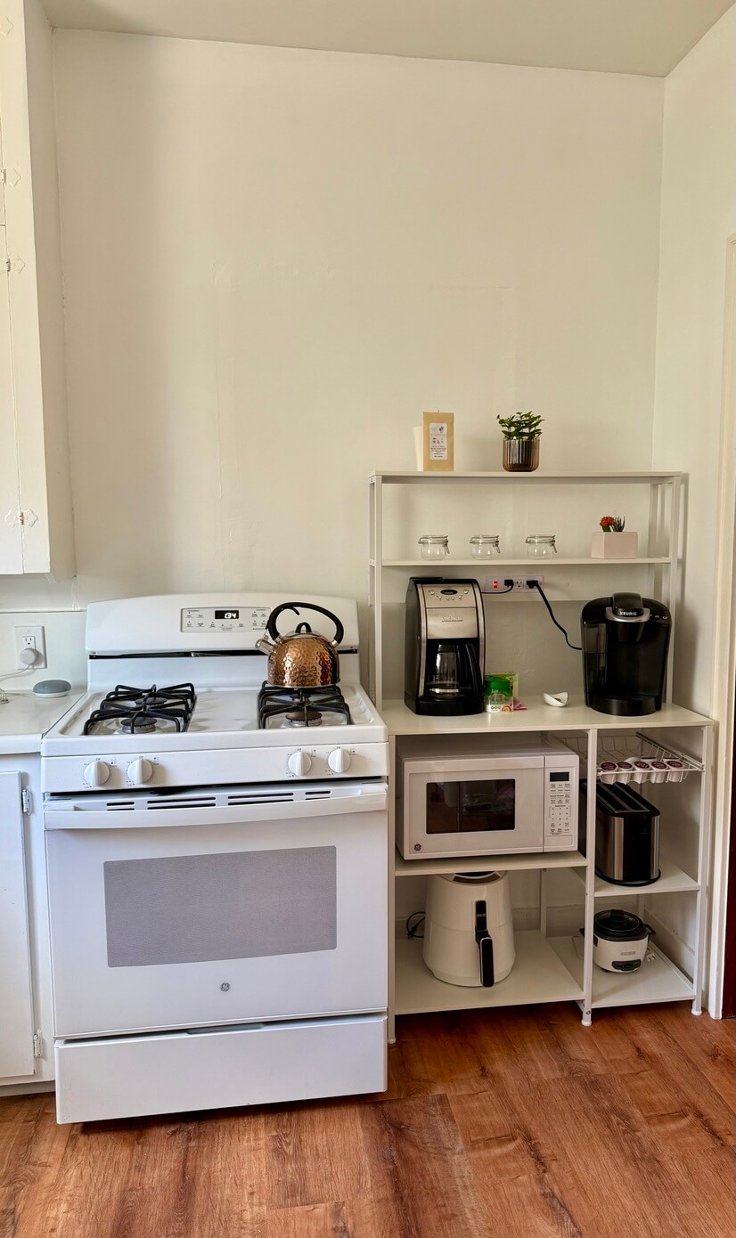 Newly Renovated Furnished home Redlands 