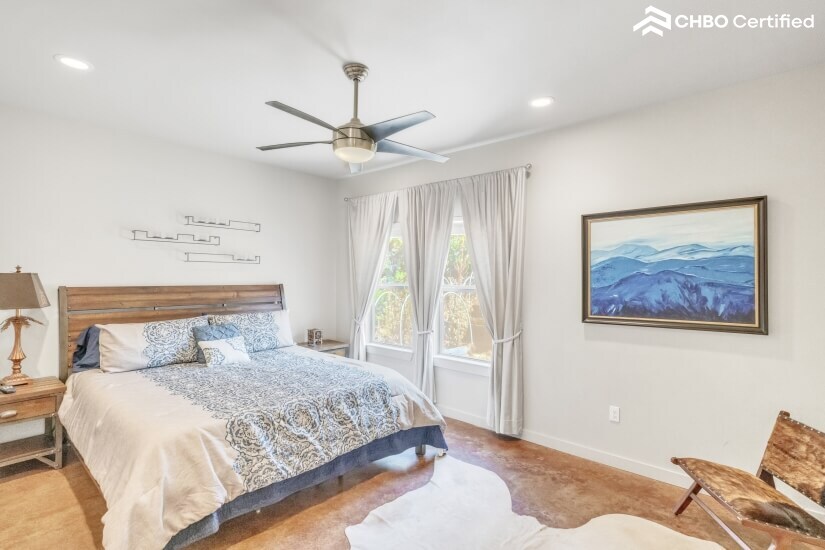 Peaceful Hill Country Furnished Home