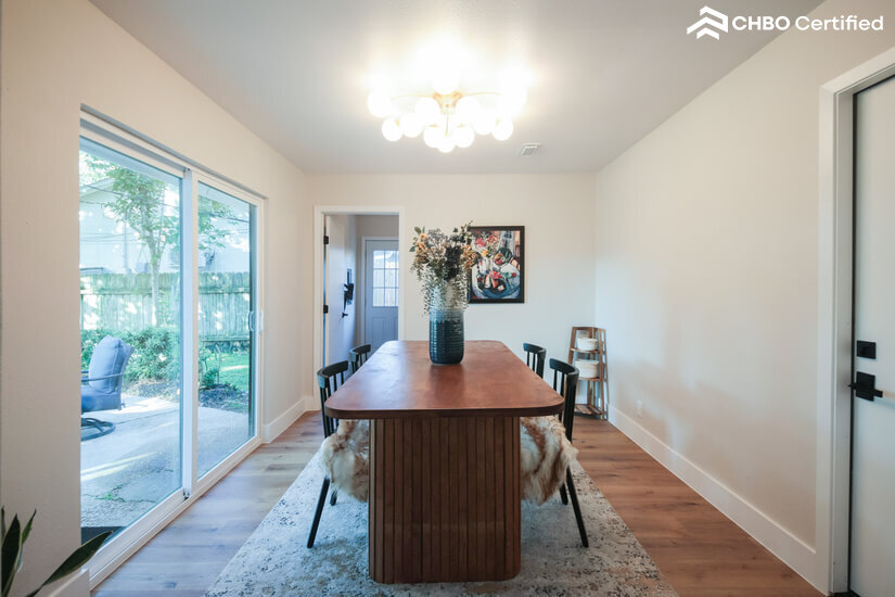 Dining area off the kitchen  opens to outdoor patio