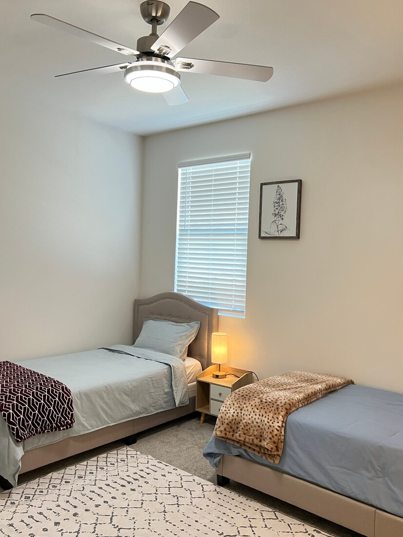 Spacious Furnished in Heart Victorville