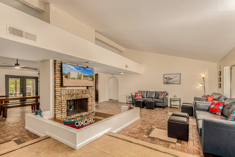 Cave Creek Corporate Escape