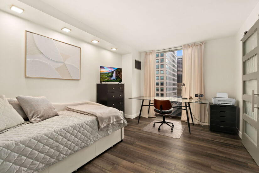 2 Bed 2 Bath 9th Floor Condo at Barclay