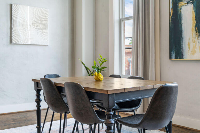 Have people over with this dining room for 6.