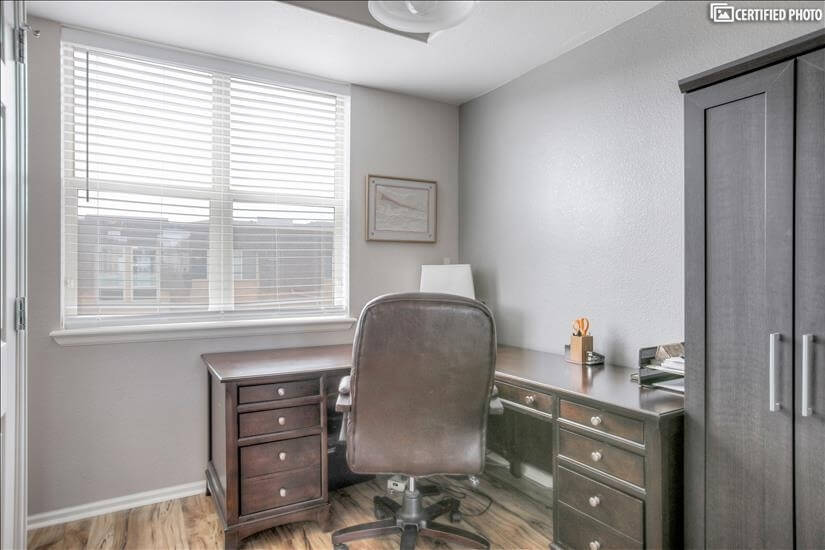 Comfortable Exec Chair and large desk to work from home.