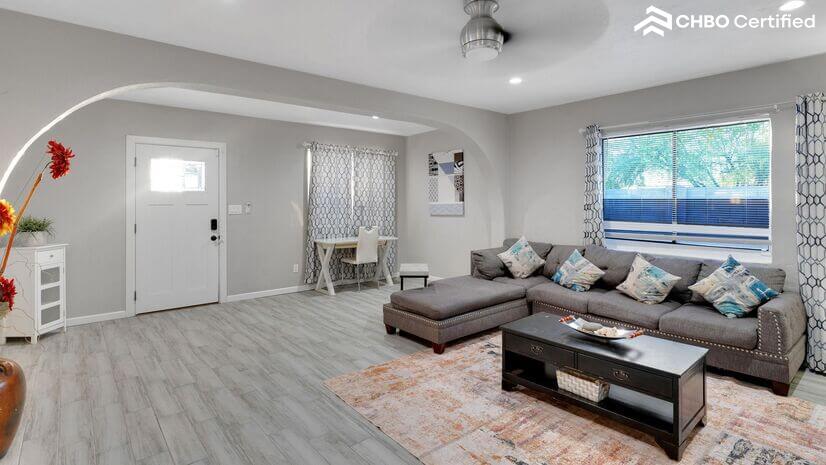 Snug Home Near Downtown Phoenix