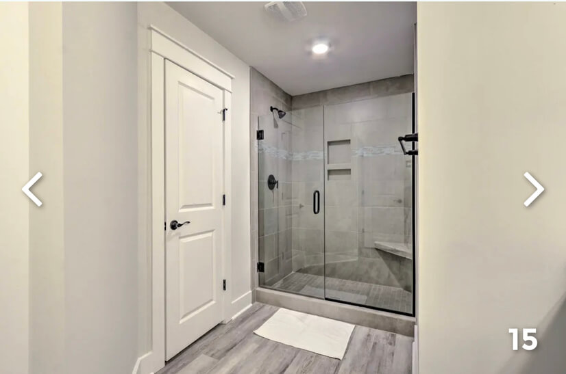 Master en suite walk in show.