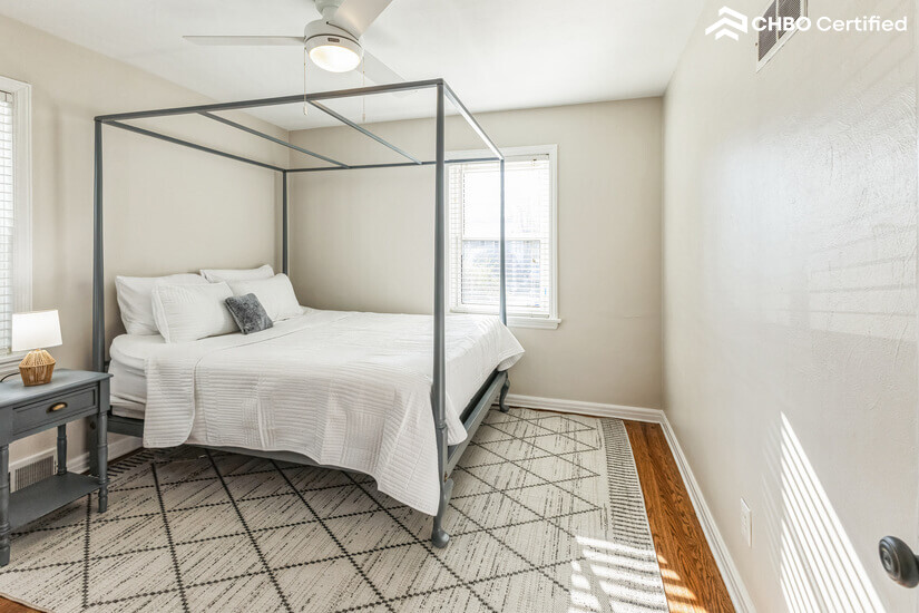 Fully Furnished Home rental in Kirkwood