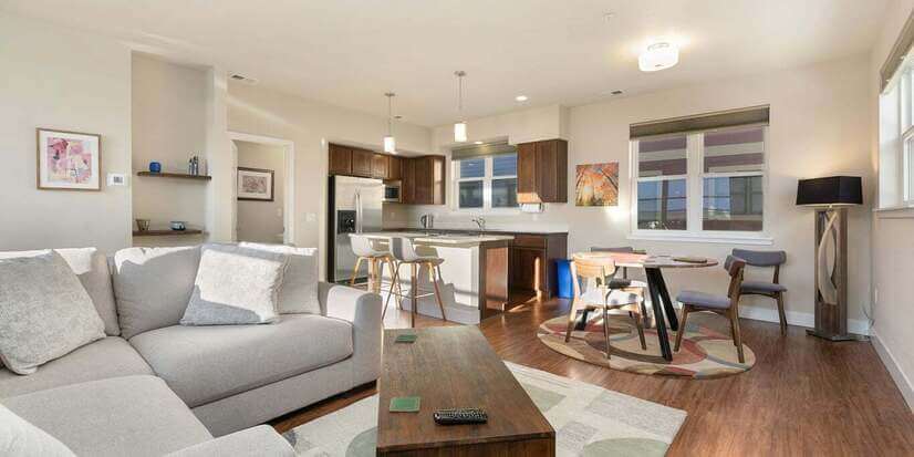 2 Bedroom Townhouse Willow Street Lofts