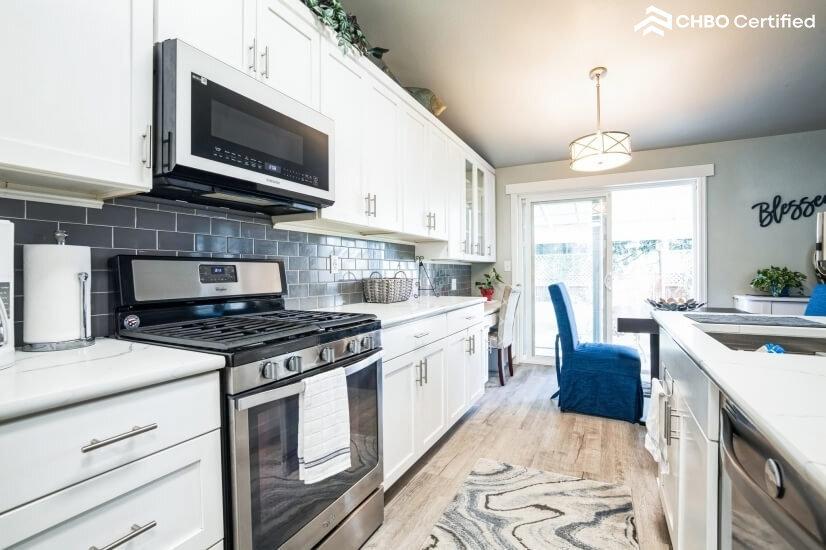 Furnished 3 Bedroom Duplex in Marysville