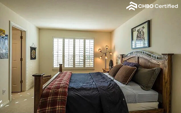 Furnished 1 bd Spacious apartment