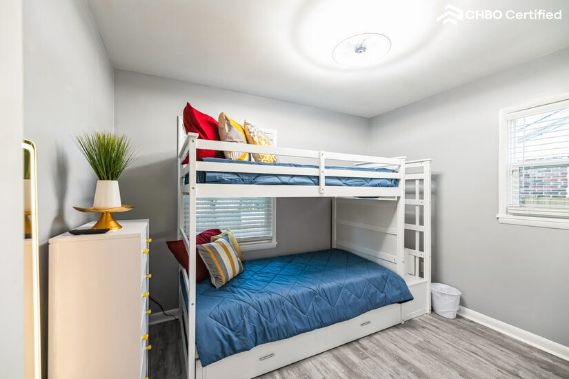 Bedroom #2 w/twin size bunk beds