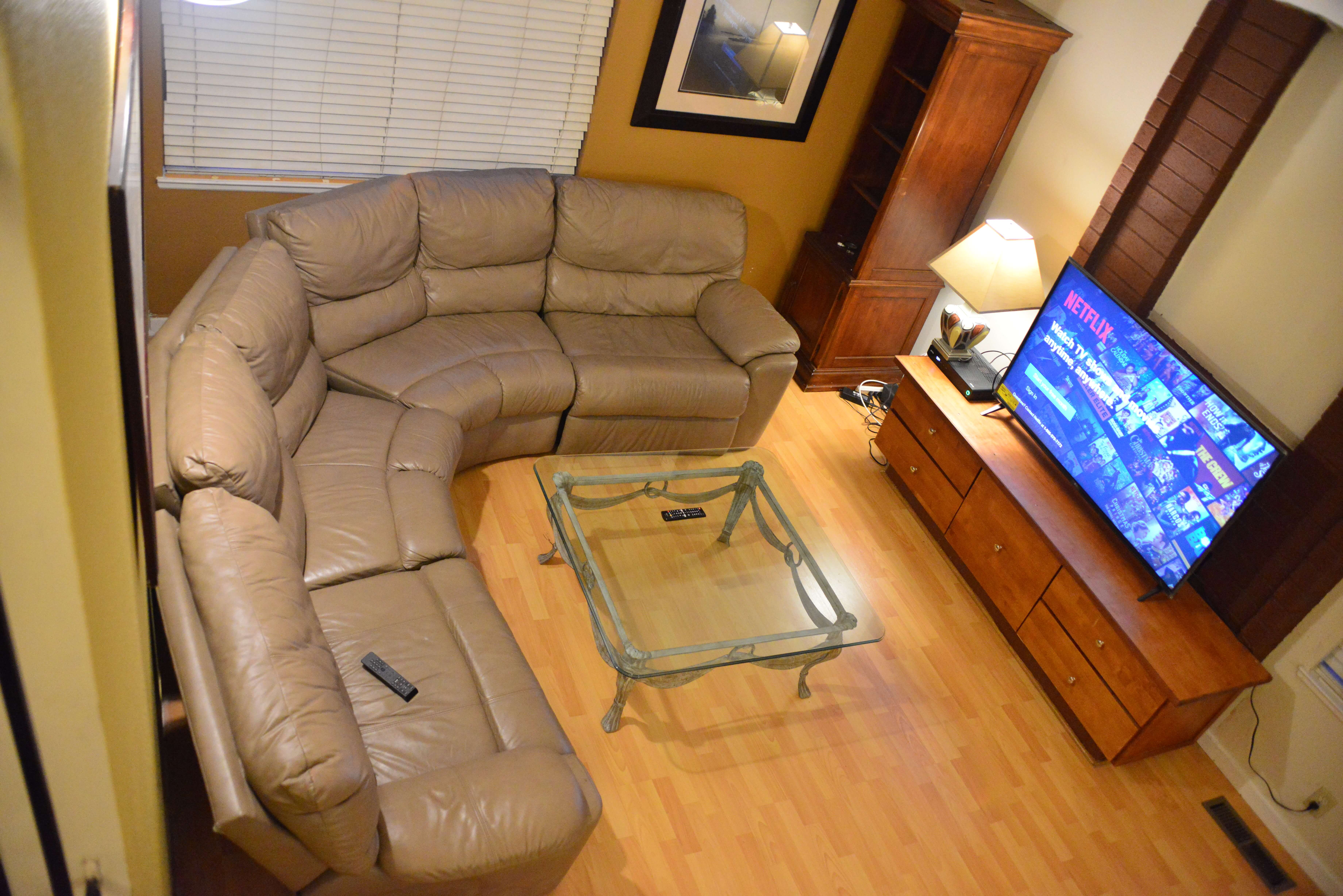 Living Room w.4K HDTV