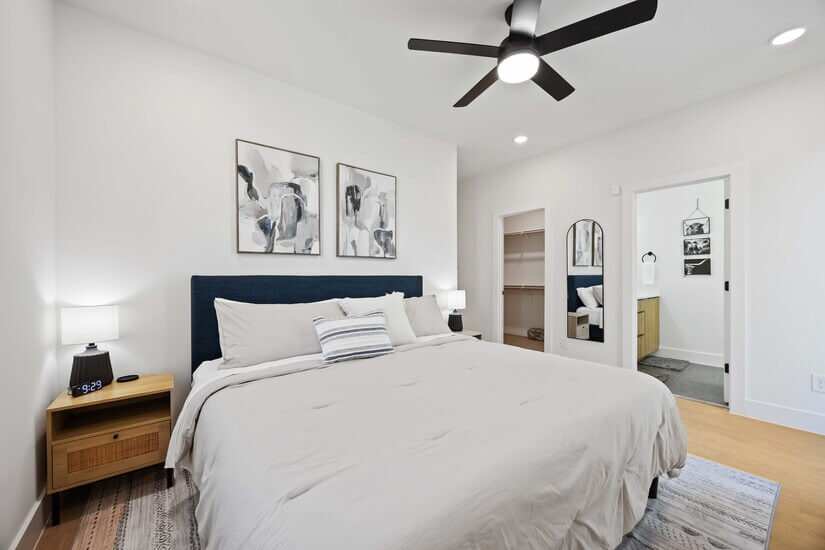 King Bed