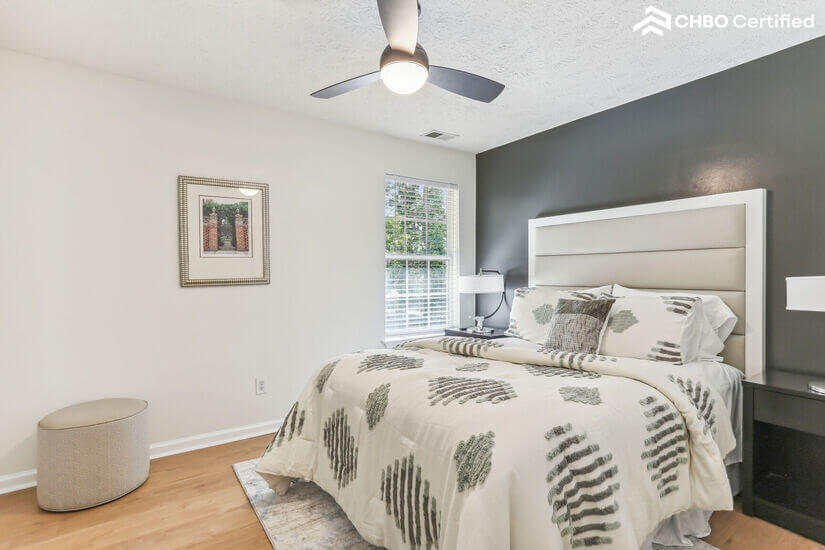 Queen Bedroom