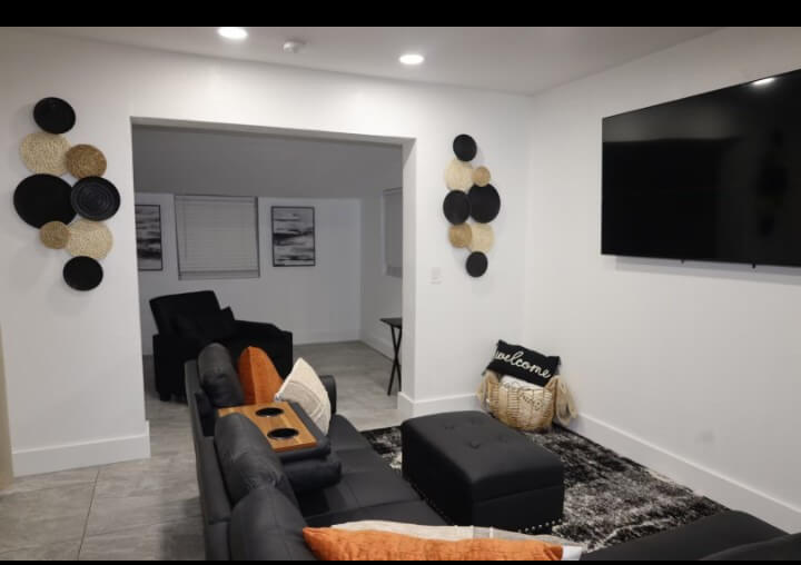 Dream Stay Living LLC