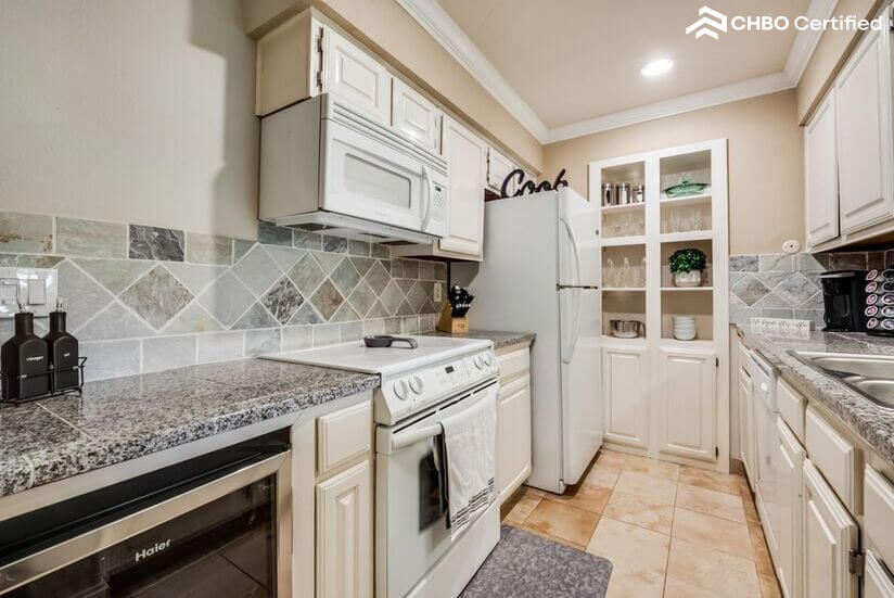 Fully Furnished 1 Bdrm Arlington, TX