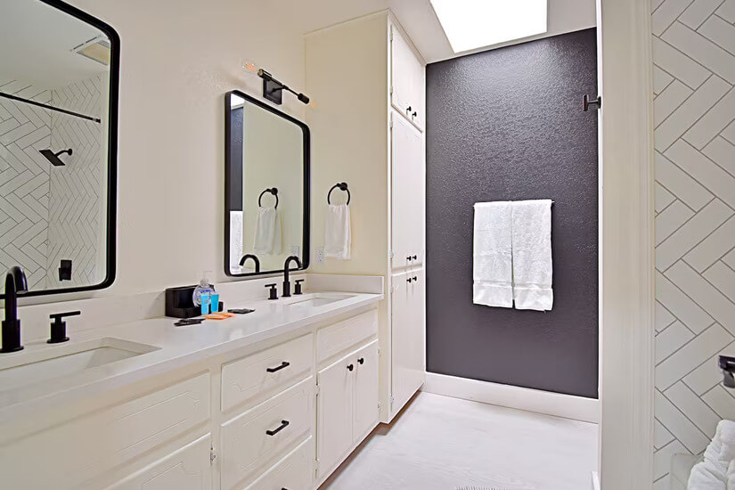 Furnished House at Fredericksburg TX