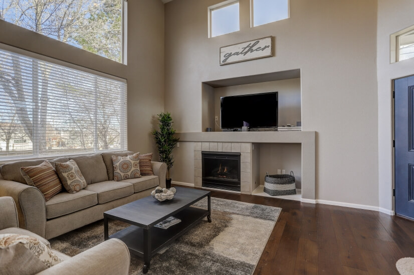 Living Room Gas Fireplace