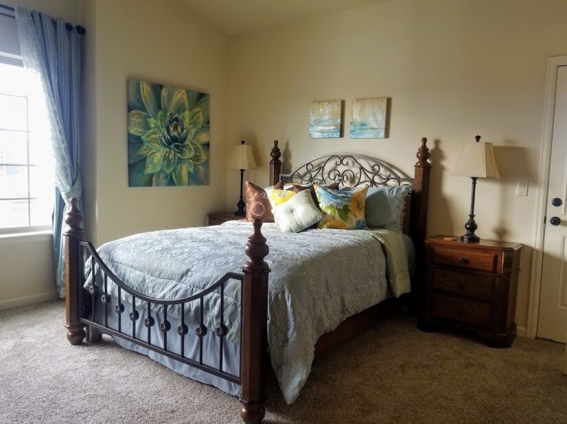 Beautiful Master Bedroom  with lovely Tuscan
