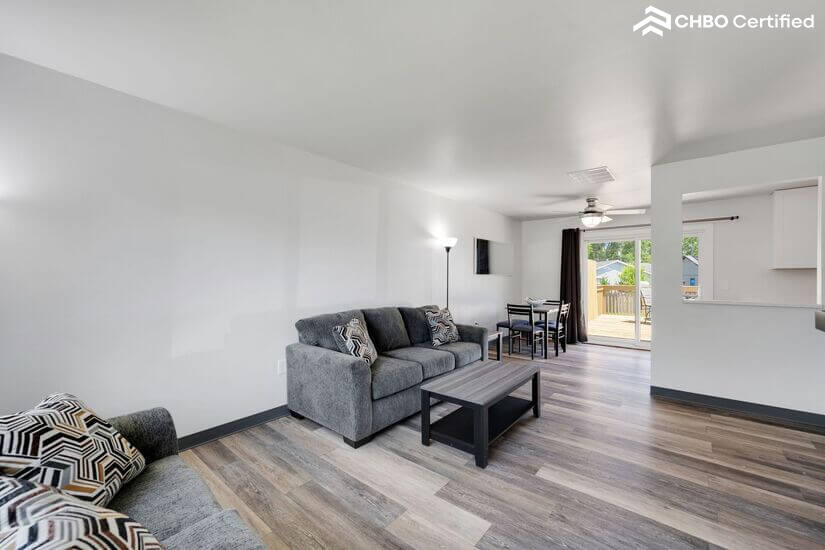 Furnished Pet Friendly Home