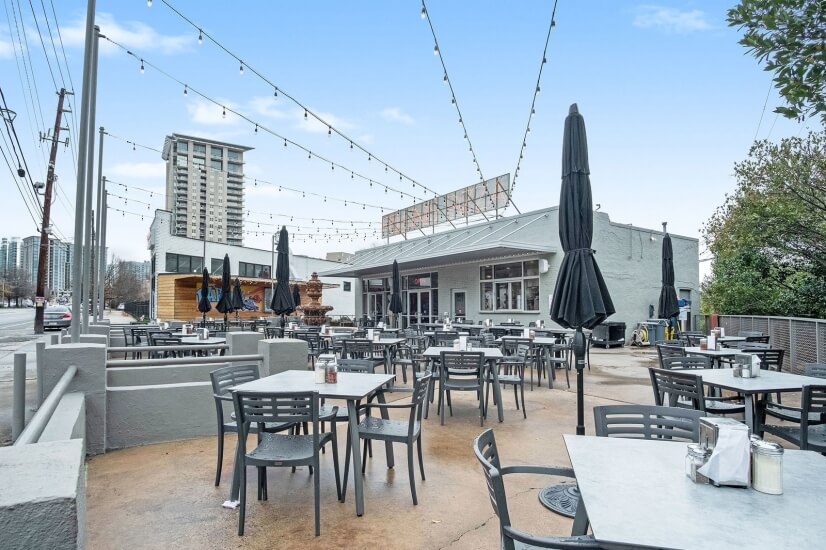 Famous Fellini's Pizza directly across the street.