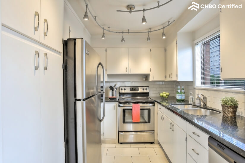 Seattle Furnished 1 Bed Condo