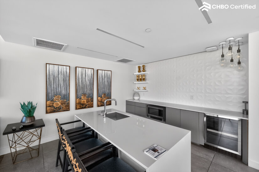 Furnished Condo in Biltmore Area Phoenix